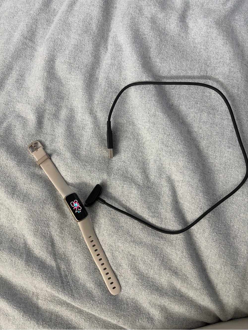 Fitbit Luxe Gold Fitness Tracker with Charger